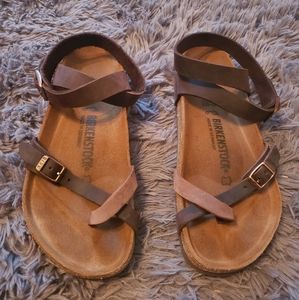 Birkenstock yara